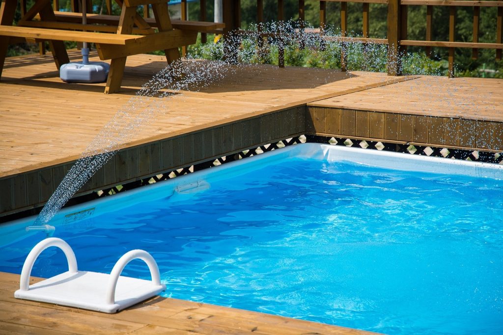 choisir sa terrasse mobile pour piscine