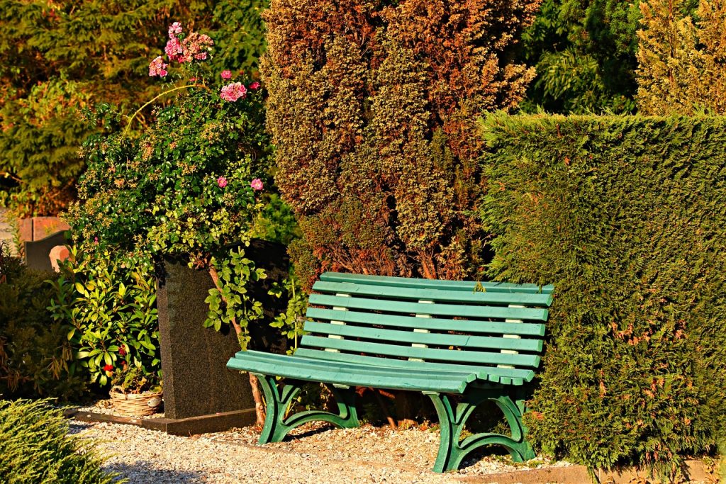 Choisir un salon de jardin selon son budget