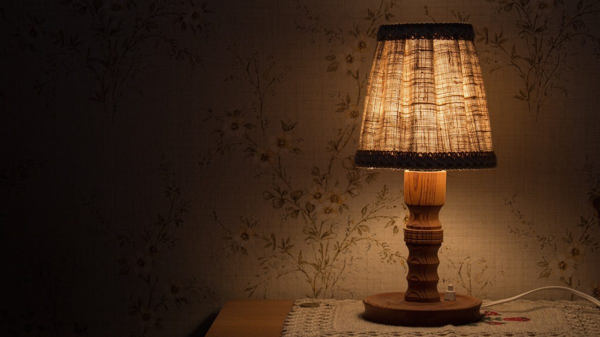 Comment choisir la lampe de chevet idéale pour votre chambre